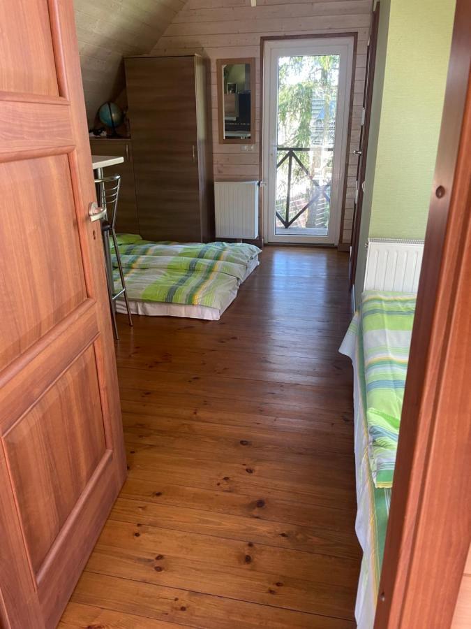 Rustic Private In Woods W/ Sauna & Pool Casa vacanze